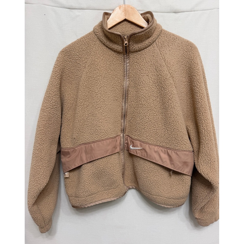 Nike Women's Zip Up Sherpa Fleece Jacket Tan Brown Cropped Sporty Gorpcore M